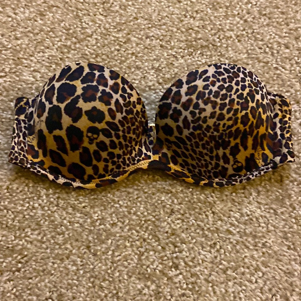 Victoria's Secret "Very Sexy" Bikini Sets (2)